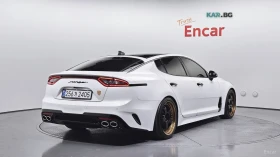 Kia Stinger * 3.3T* AWD* КОЖА* ПОДГРЕВ* ОБДУХВАНЕ* , снимка 2