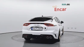 Kia Stinger * 3.3T* AWD* КОЖА* ПОДГРЕВ* ОБДУХВАНЕ* , снимка 4