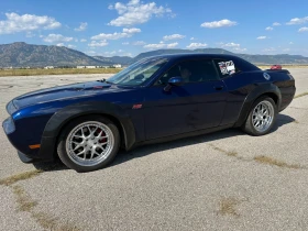 Dodge Challenger 5.7 HEMI R/T | Mobile.bg    10