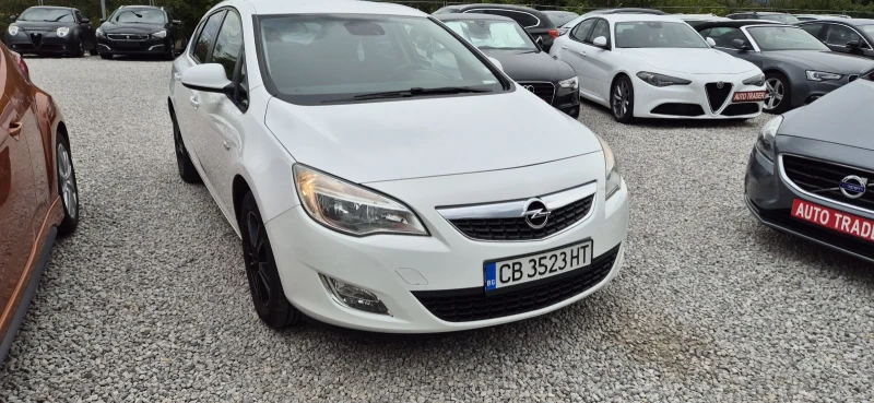 Opel Astra 1.6-116К.С., снимка 3 - Автомобили и джипове - 47270105