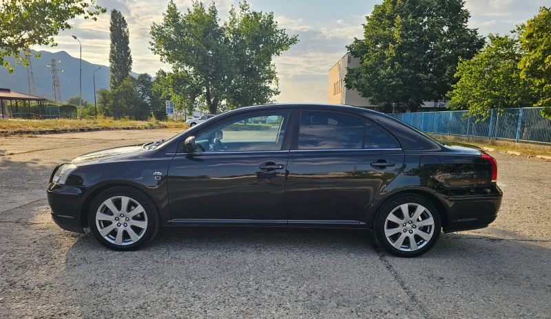 Toyota Avensis 2.0D4D, снимка 6 - Автомобили и джипове - 47974156