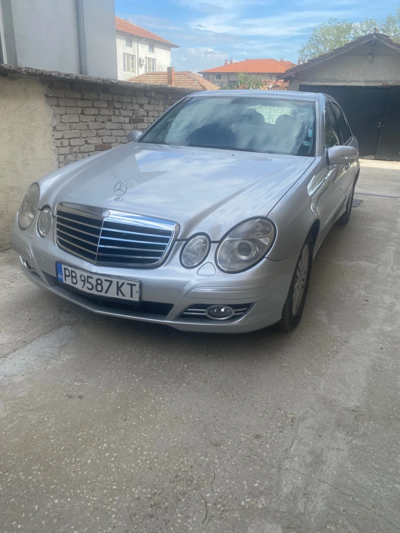 Mercedes-Benz E 320, снимка 1 - Автомобили и джипове - 47540026