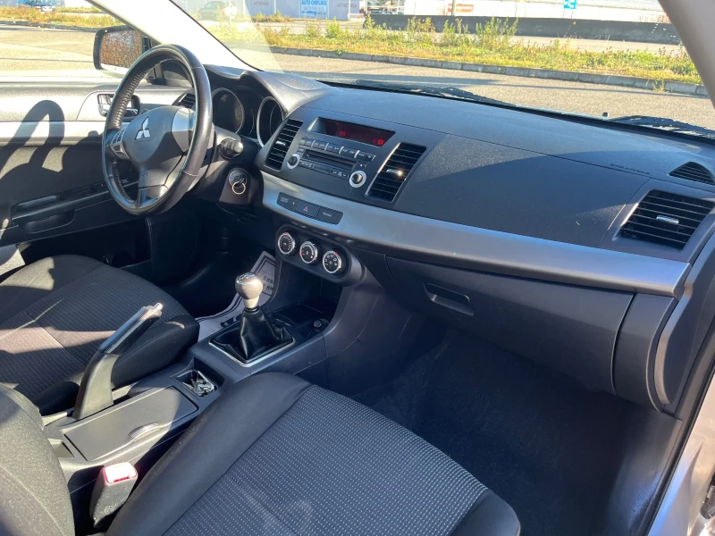 Mitsubishi Lancer 1.5I MIVEC, снимка 8 - Автомобили и джипове - 48433299