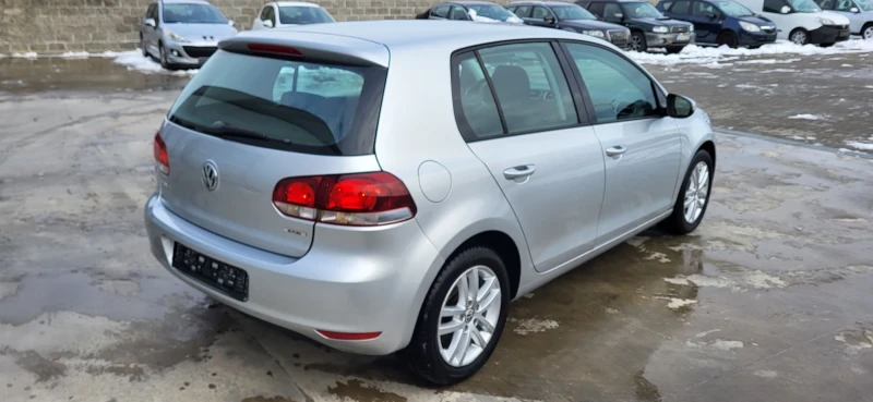 VW Golf 1.6-102 BIFUEL-HIGH LINE , снимка 5 - Автомобили и джипове - 48691789