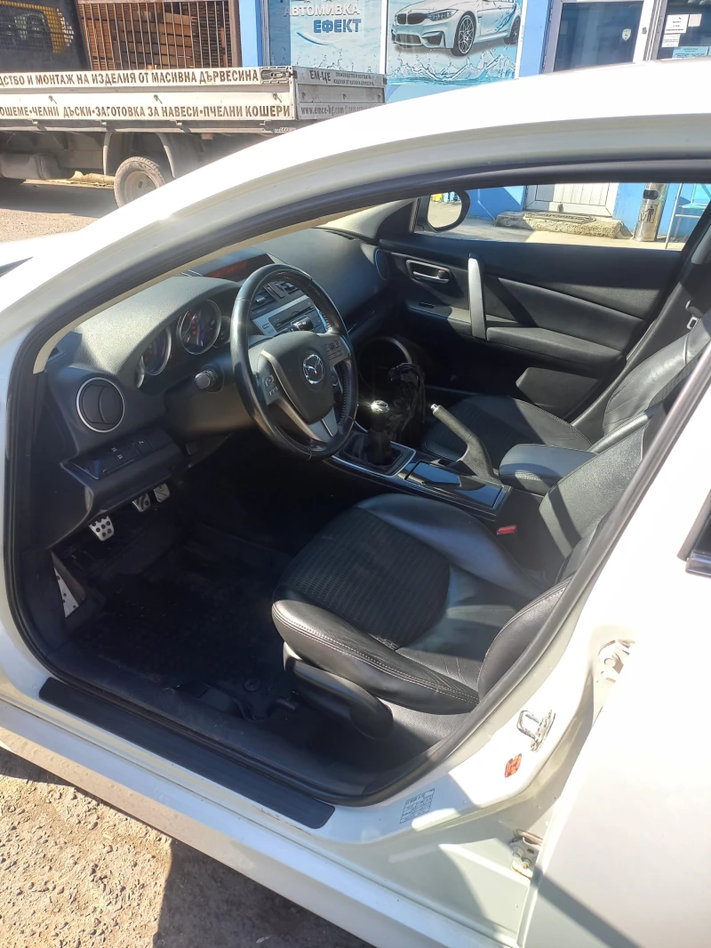 Mazda 6 2, 5л, снимка 8 - Автомобили и джипове - 49416599