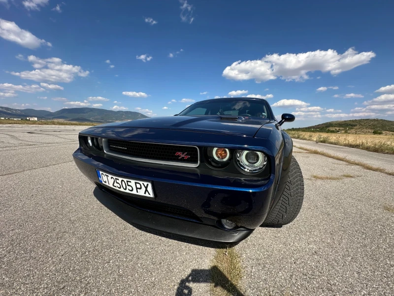 Dodge Challenger 5.7 HEMI R/T, снимка 10 - Автомобили и джипове - 51380744