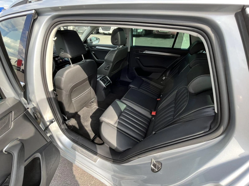 Skoda Superb 2.0 TDI Facelift, снимка 12 - Автомобили и джипове - 52596823