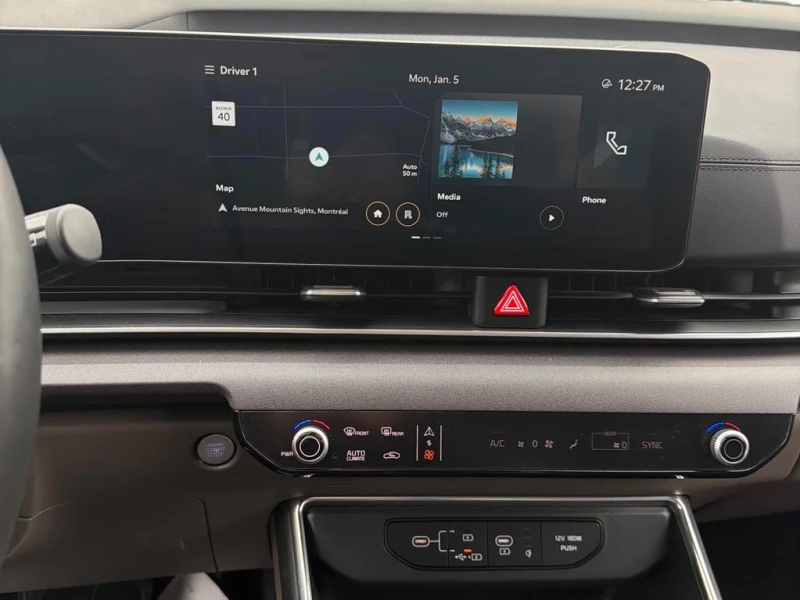 Kia Carnival * FWD * CARFAX * , снимка 9 - Автомобили и джипове - 53022831