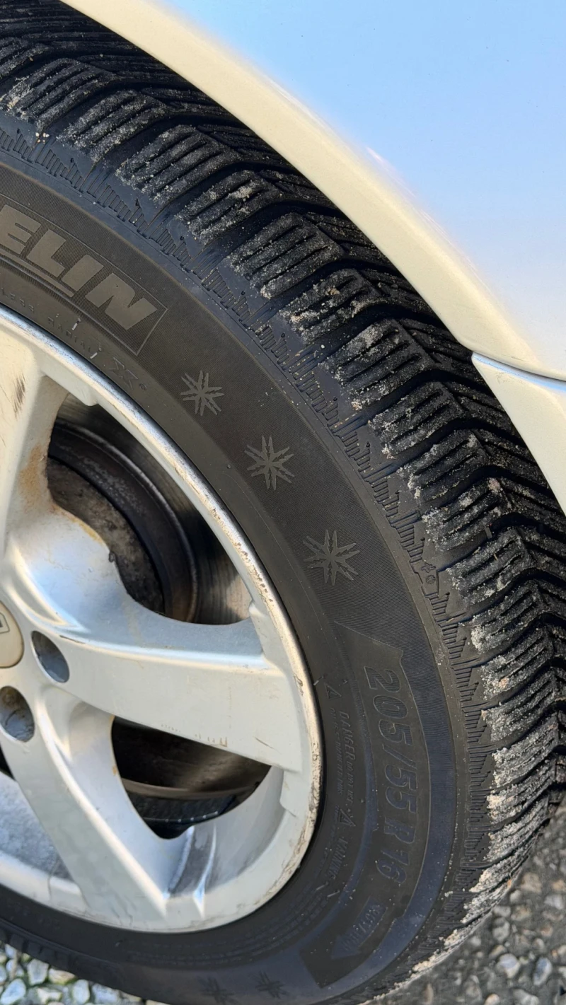 Mercedes-Benz C 180 Kompressor, снимка 11 - Автомобили и джипове - 53582661