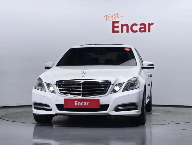 Mercedes-Benz E 220 CDI Avantgarde - изображение 3