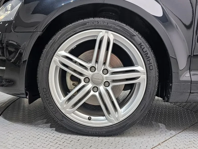 Audi A3 2.0 Tfsi Dynamic , снимка 5 - Автомобили и джипове - 54125555