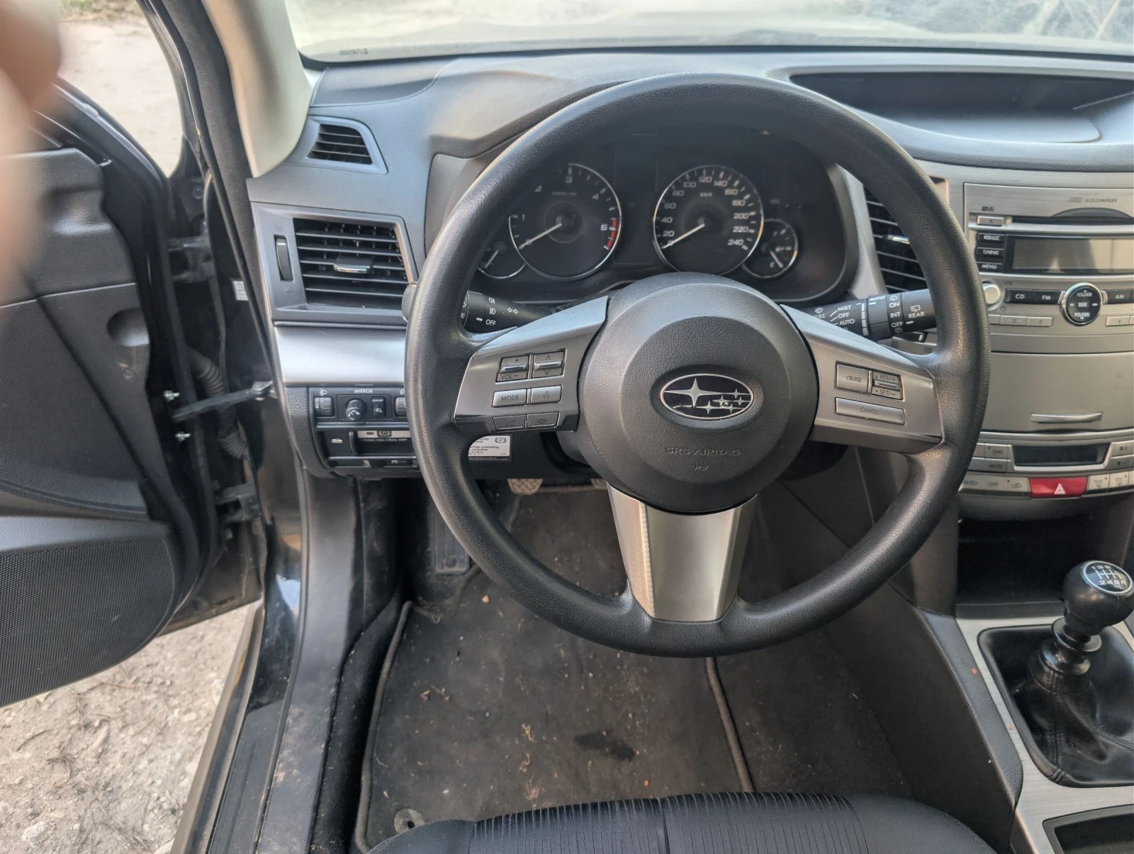 Subaru Legacy 2.0 дизел, снимка 8 - Автомобили и джипове - 53161538