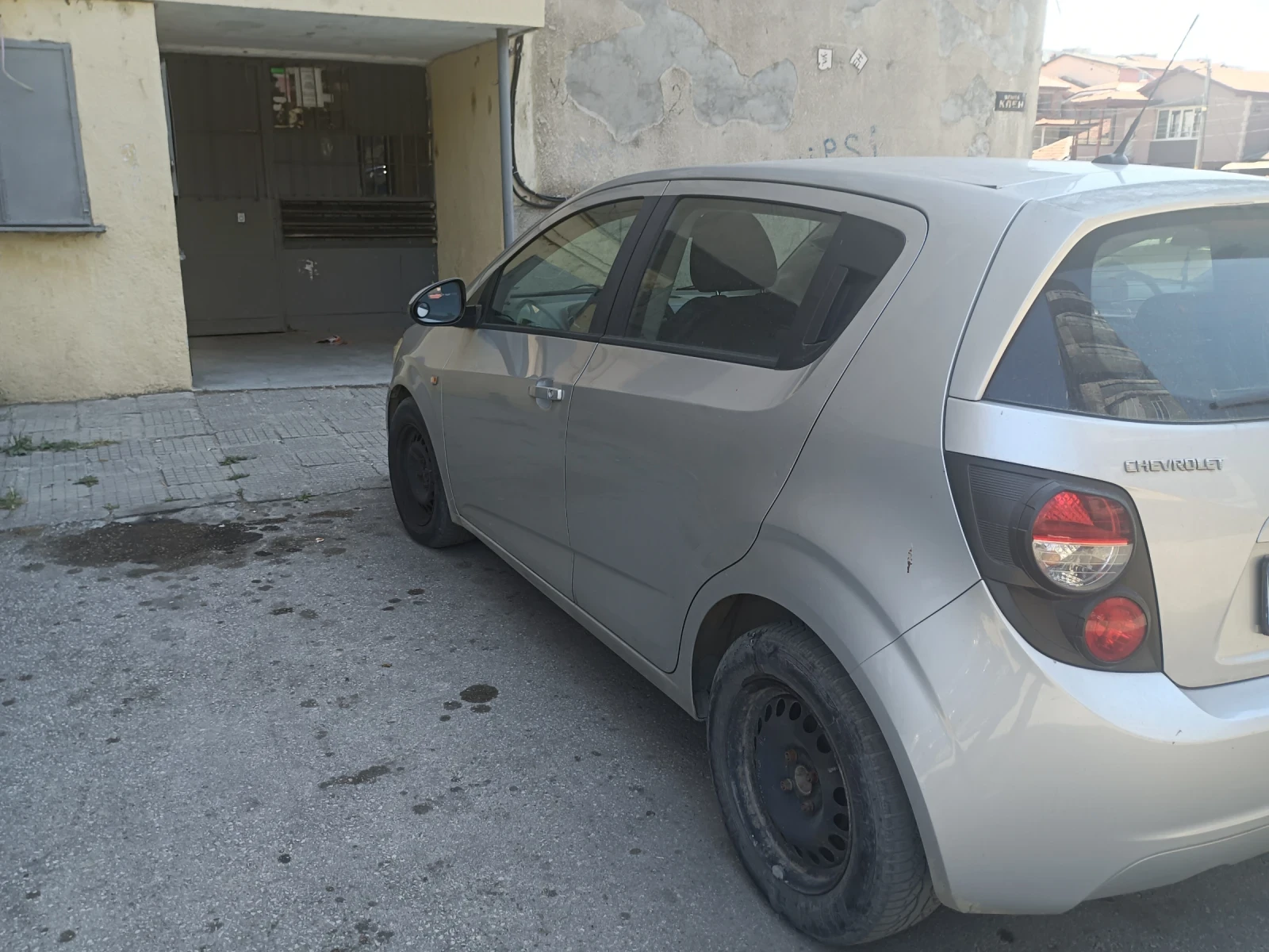 Chevrolet Aveo  - изображение 4