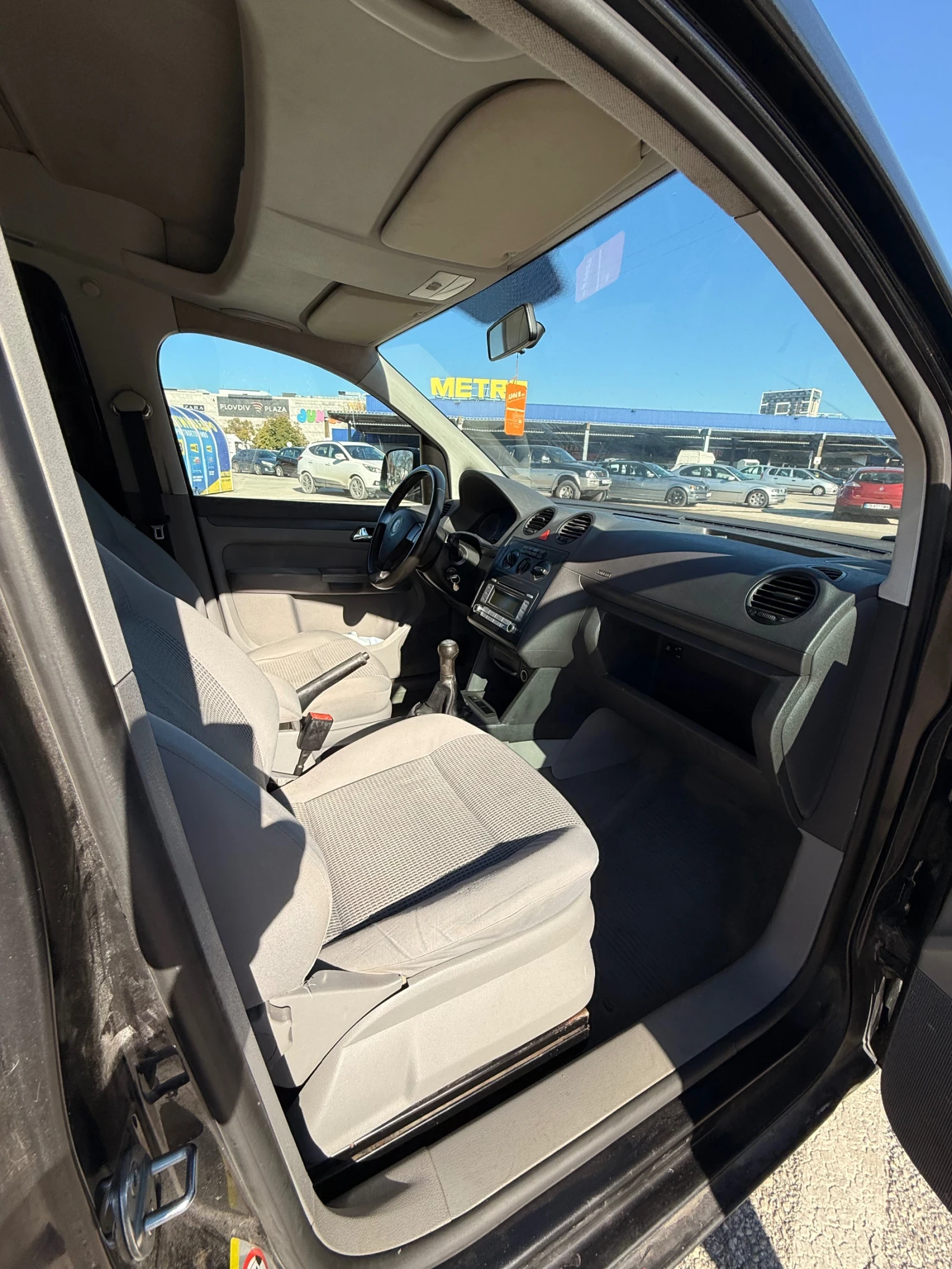 VW Caddy Ван - изображение 2