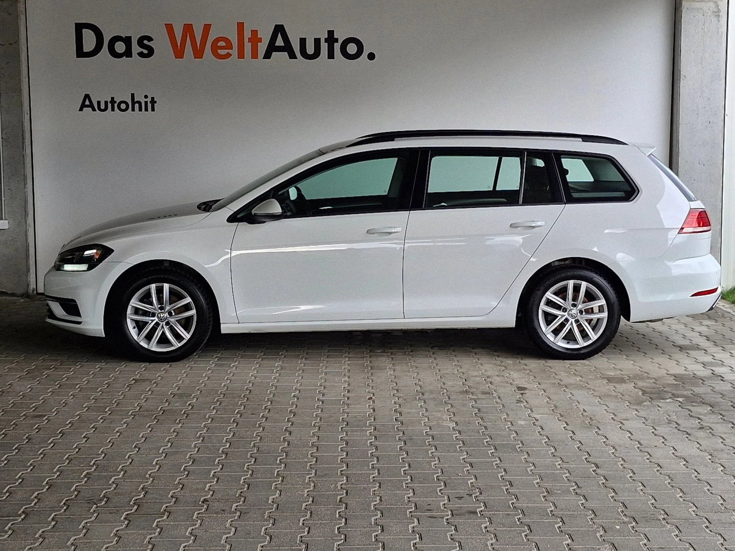 VW Golf Variant Comfortline 1.5TSI EVO BMT | Mobile.bg   3