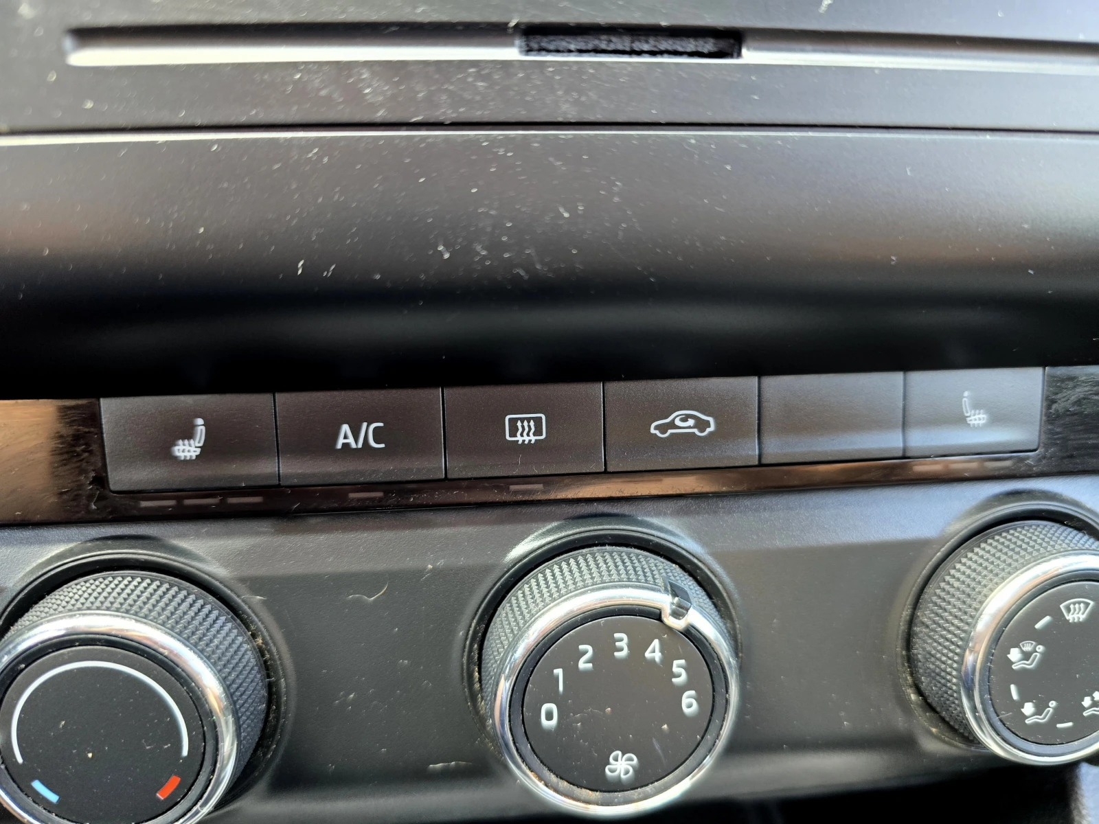 Skoda Octavia  / * 1.8/180hp/EURO 6 | Mobile.bg   12