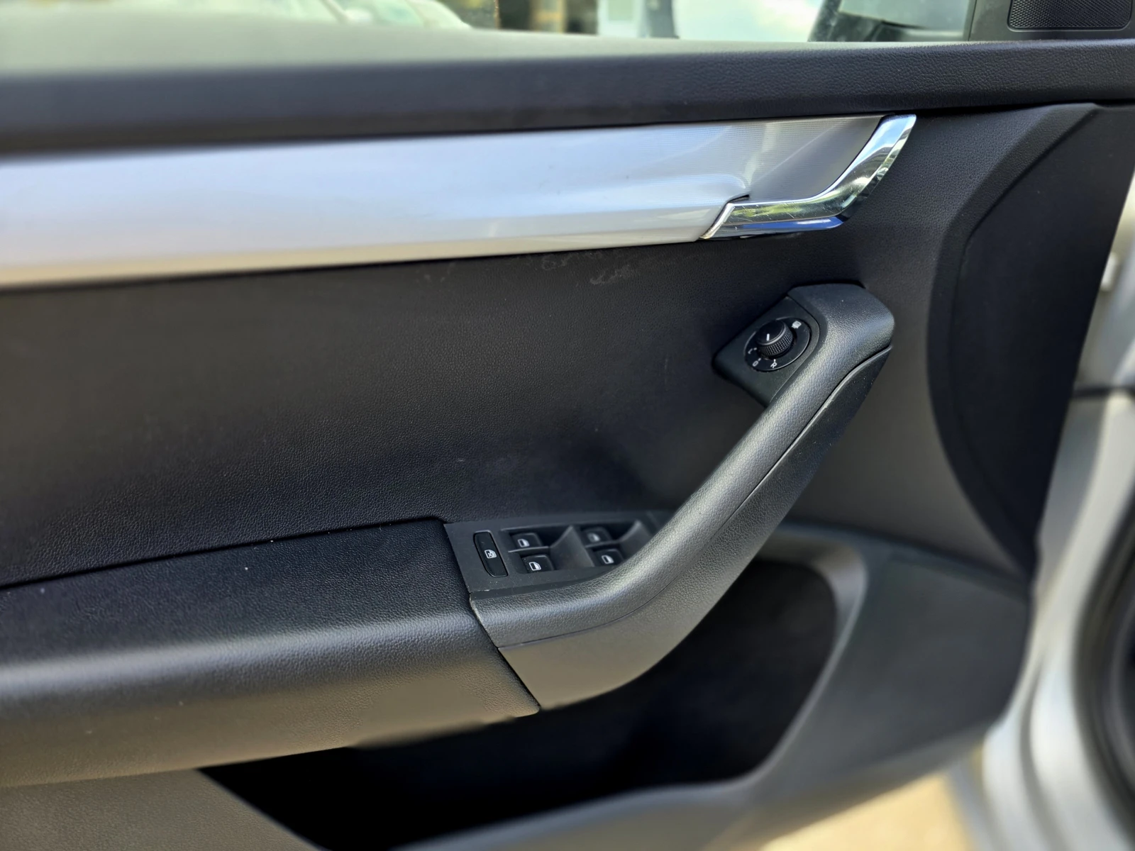 Skoda Octavia  / * 1.8/180hp/EURO 6 | Mobile.bg   8