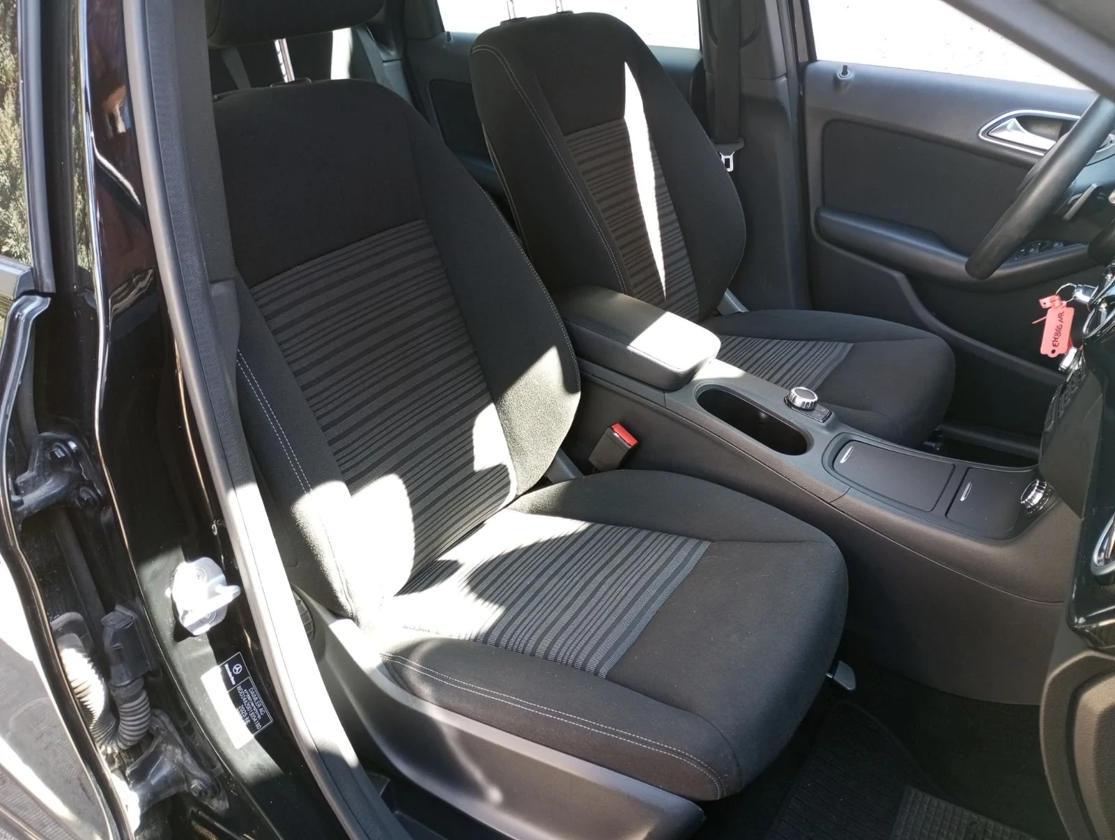 Mercedes-Benz B 180  - изображение 10