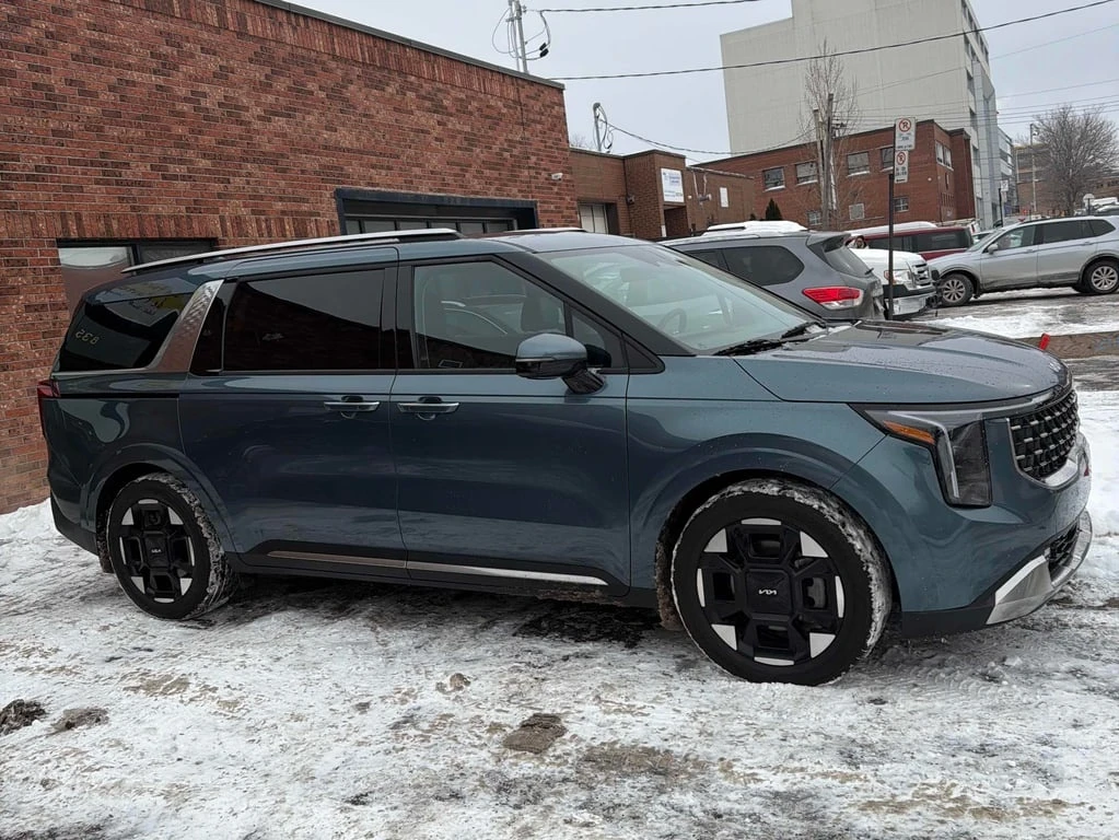 Kia Carnival * FWD * CARFAX *  - изображение 3