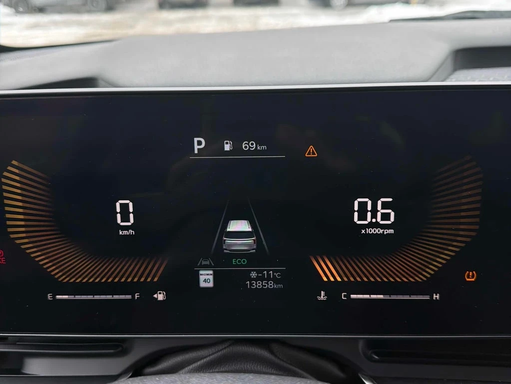 Kia Carnival * FWD * CARFAX *  - изображение 8