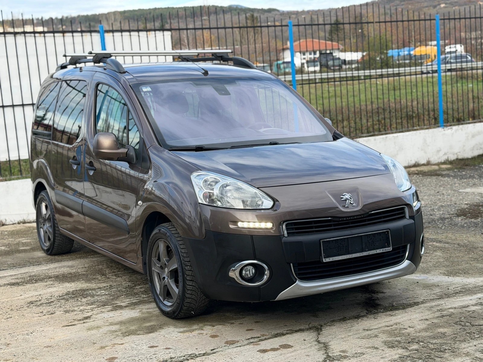 Peugeot Partner Tepee пътнически - изображение 3