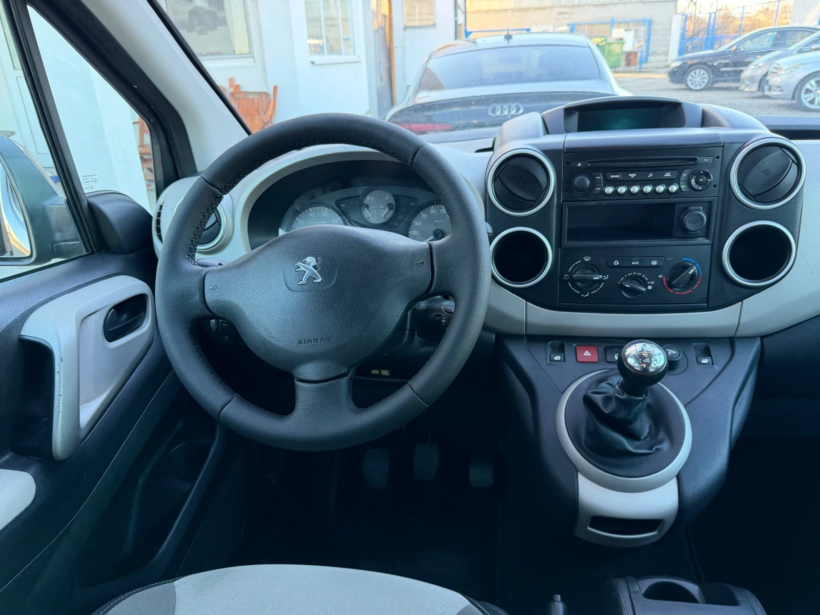 Peugeot Partner Tepee ���������� | Mobile.bg � ����������� 12