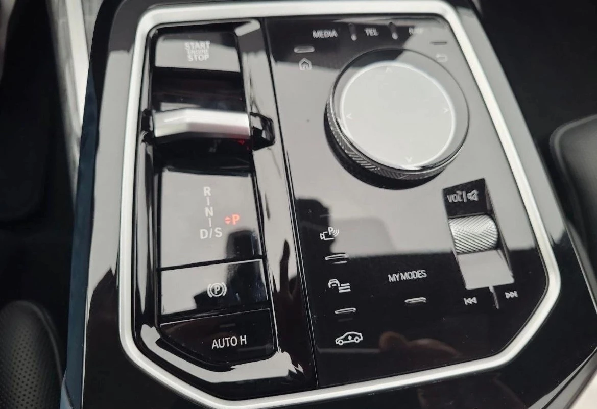 BMW 750 e xDrive - изображение 9