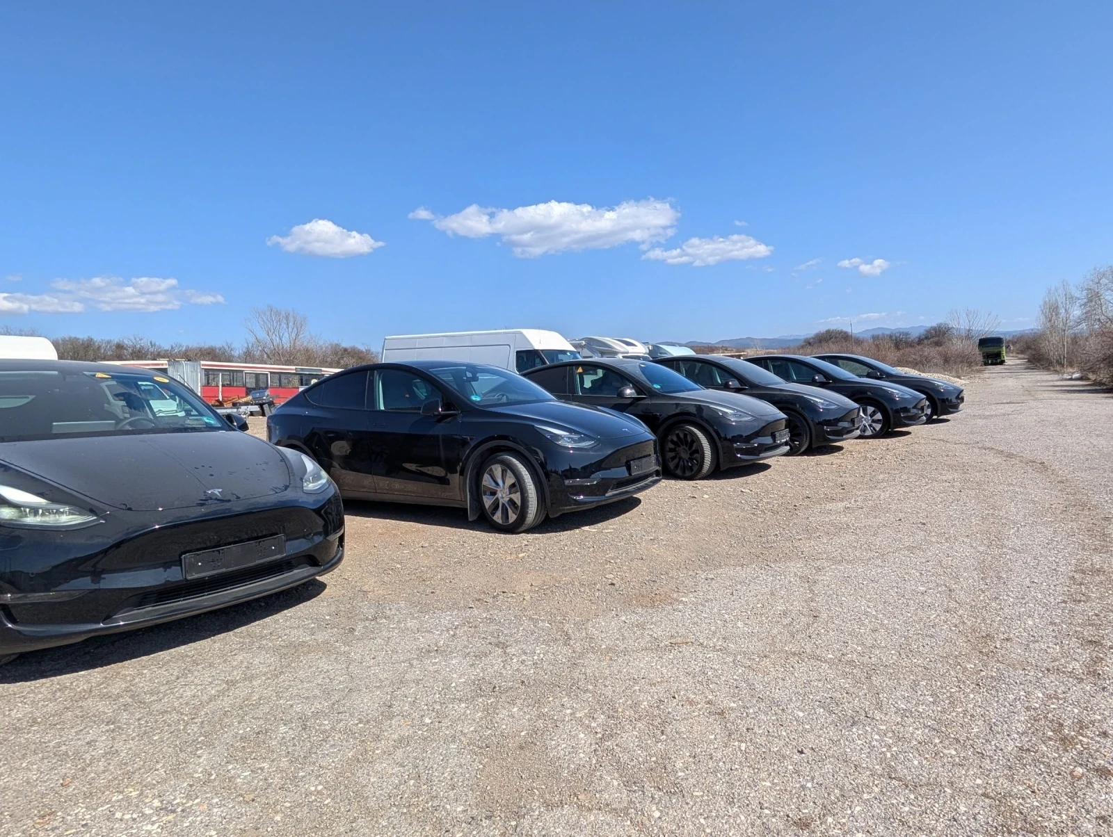 Tesla Model Y LR AWD, снимка 3 - Автомобили и джипове - 53781617