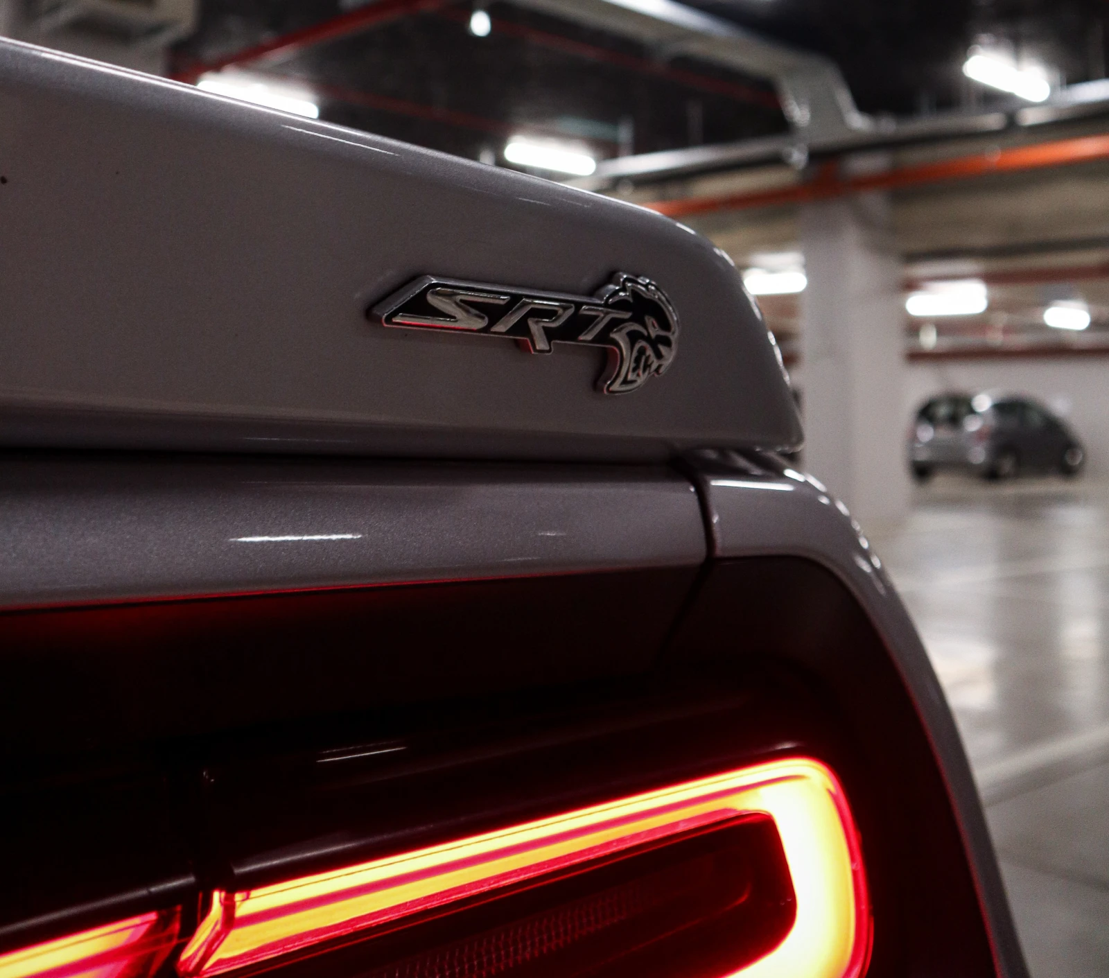 Dodge Challenger SRT Hellcat package, снимка 7 - Автомобили и джипове - 54451644