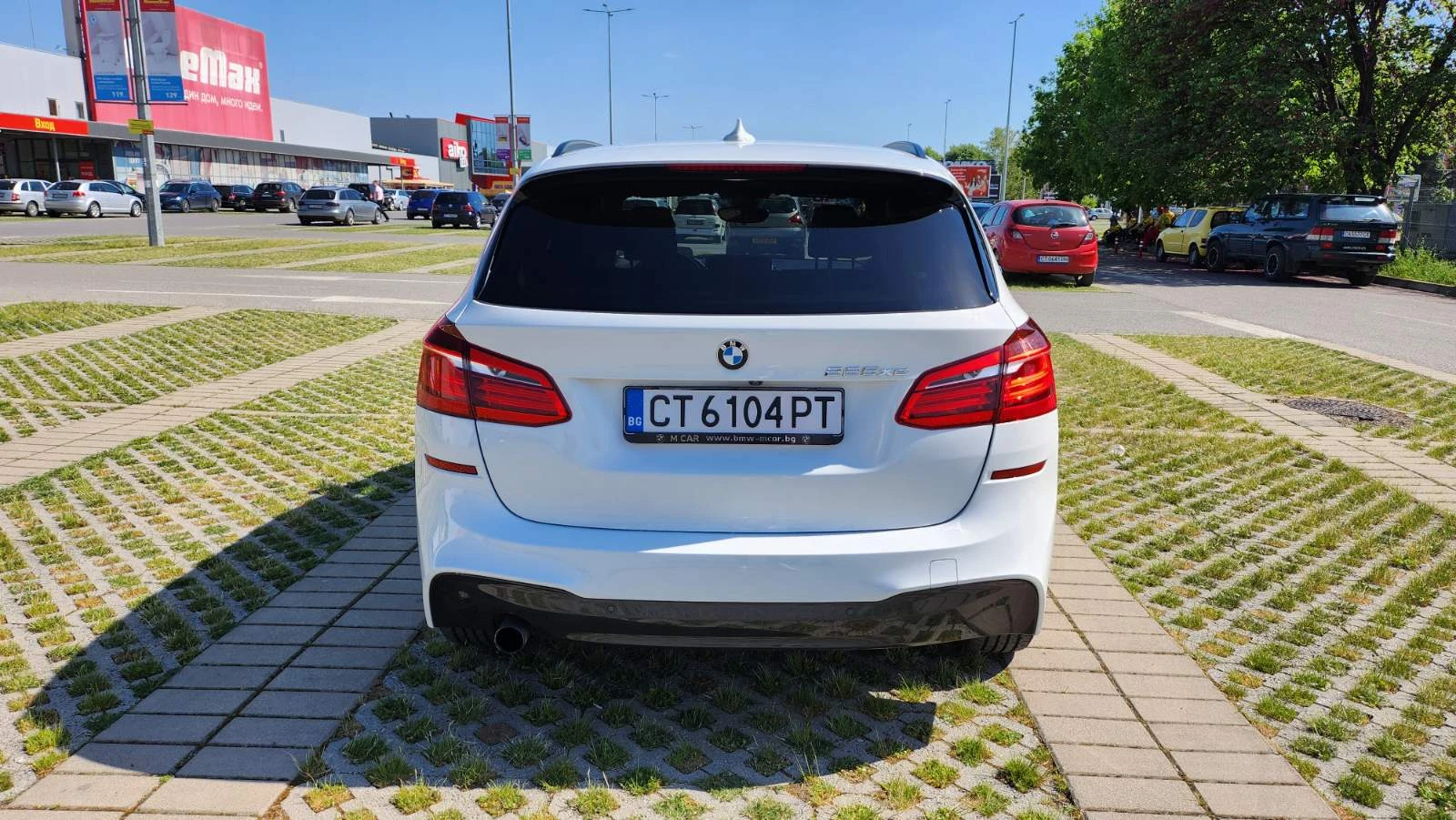 BMW 2 Active Tourer 225xe 4x4 Plug-in, снимка 6 - Автомобили и джипове - 54550565