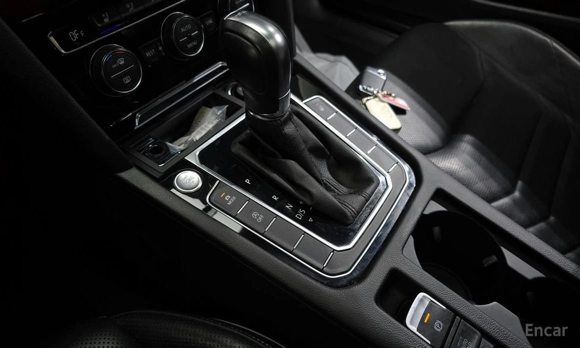 VW Arteon, снимка 9 - Автомобили и джипове - 54556262