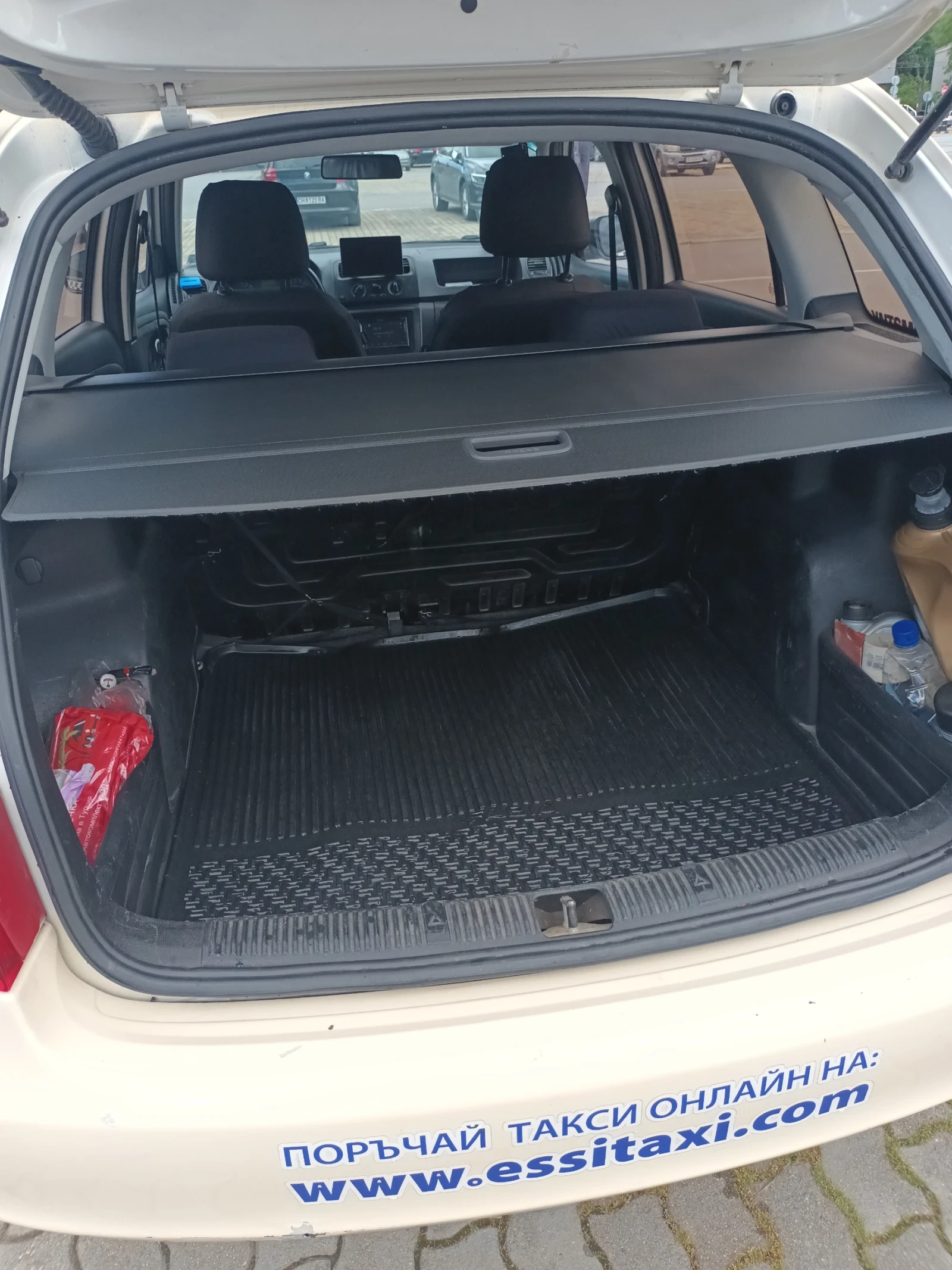Skoda Fabia, снимка 6 - Автомобили и джипове - 54652860