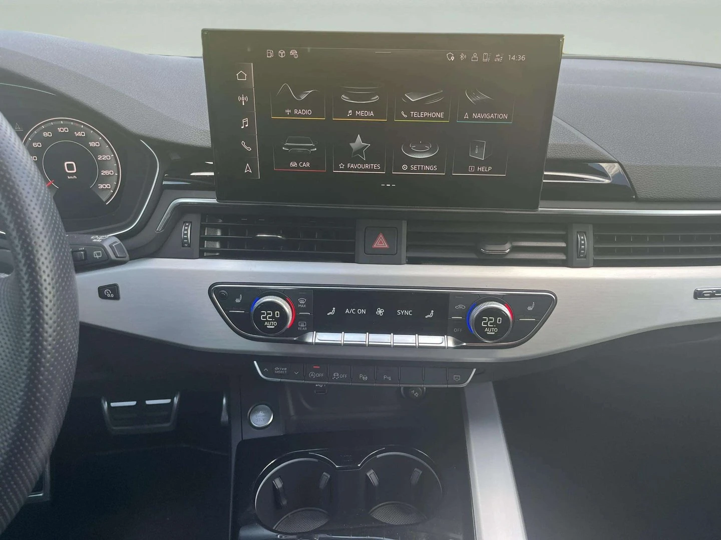 Audi A4, снимка 11 - Автомобили и джипове - 54773713