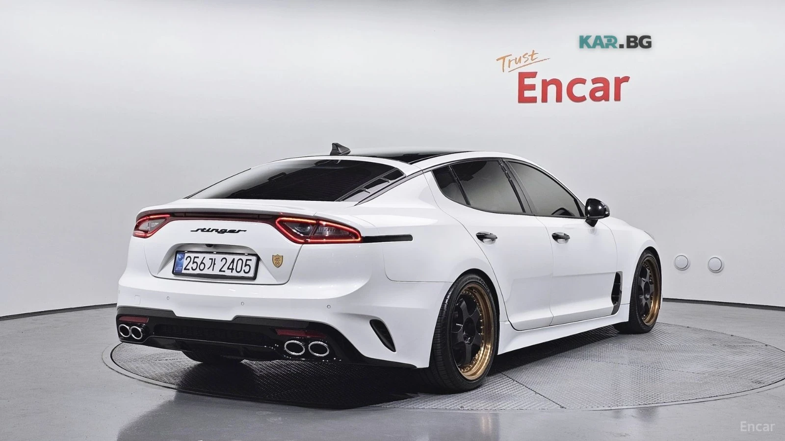 Kia Stinger * 3.3T* AWD* КОЖА* ПОДГРЕВ* ОБДУХВАНЕ* , снимка 2 - Автомобили и джипове - 54774169
