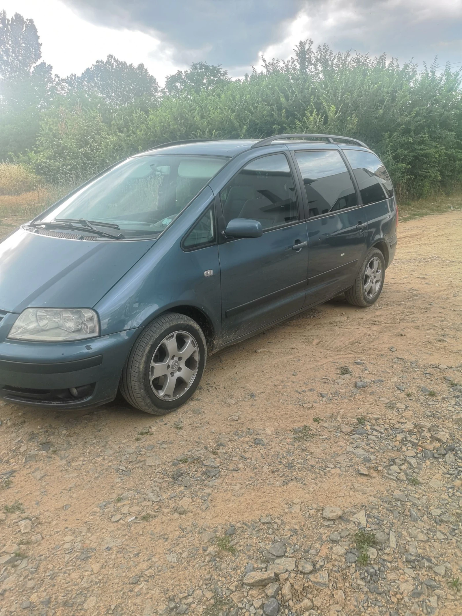 VW Sharan 1.8T, снимка 3 - Автомобили и джипове - 55013981