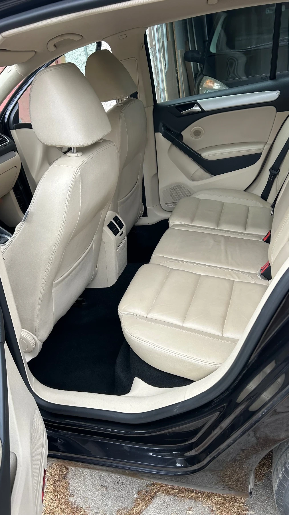 VW Golf 1.4TSI AVTOMAT , снимка 9 - Автомобили и джипове - 55137934