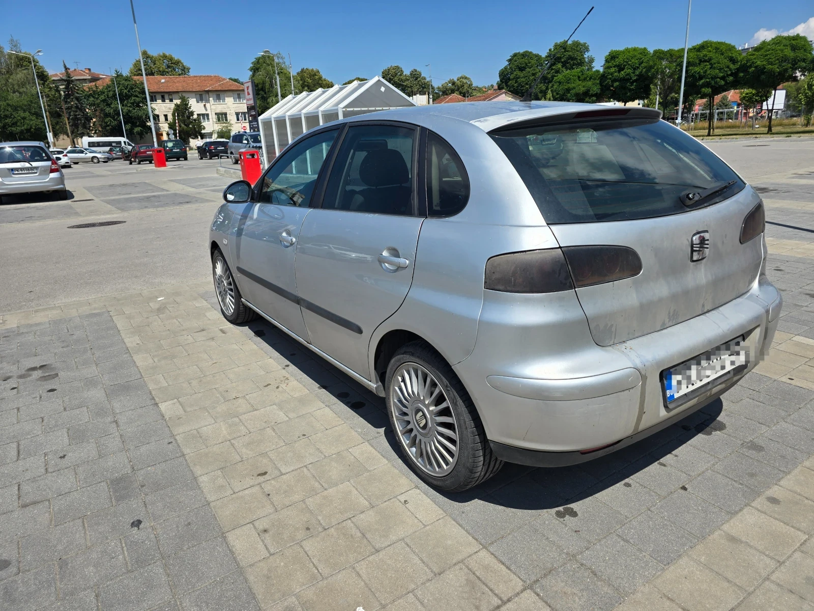 Seat Ibiza, снимка 5 - Автомобили и джипове - 55155744