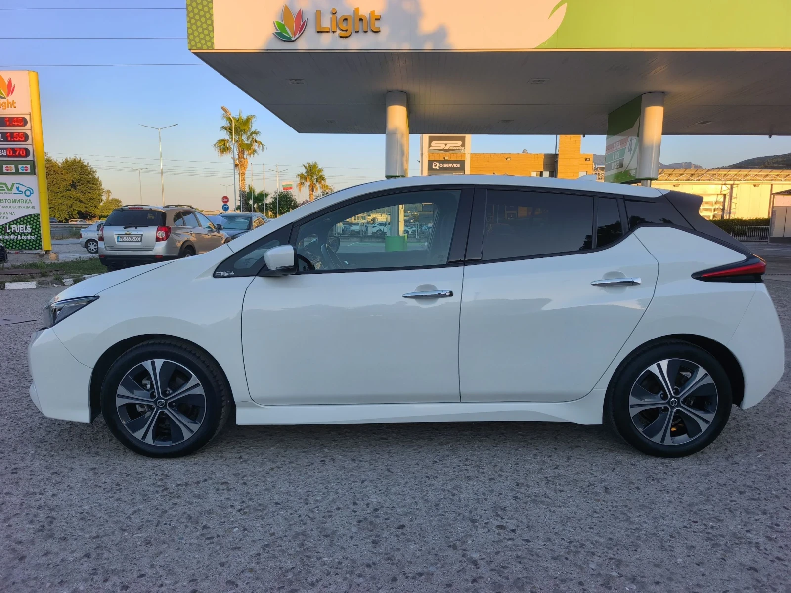 Nissan Leaf  40KW FULL SERVICE IN NISSAN NEW !!!, снимка 6 - Автомобили и джипове - 55245109