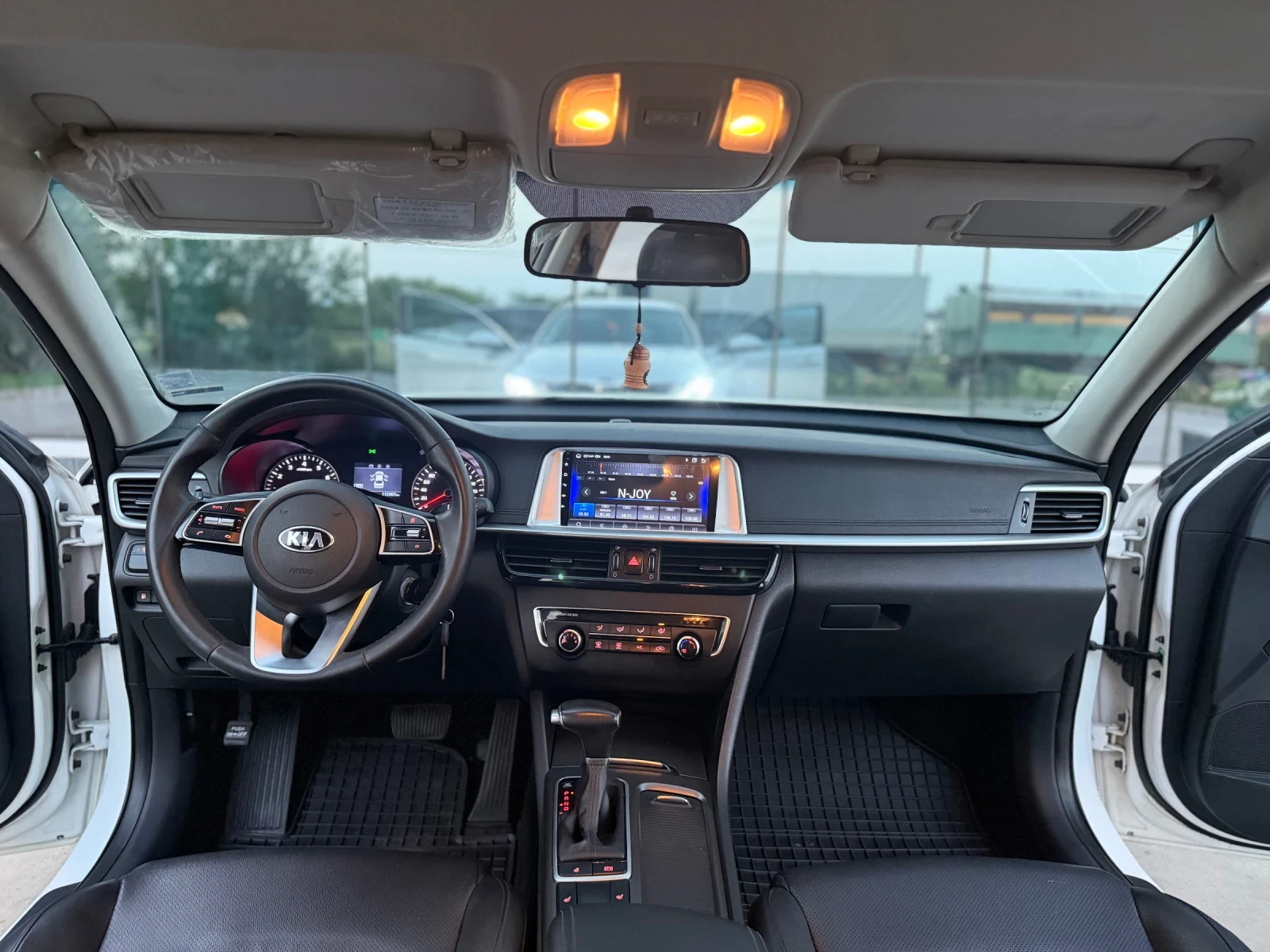 Kia K5 FACE* LPI* 115х.км* Вс.платено, снимка 14 - Автомобили и джипове - 55343421