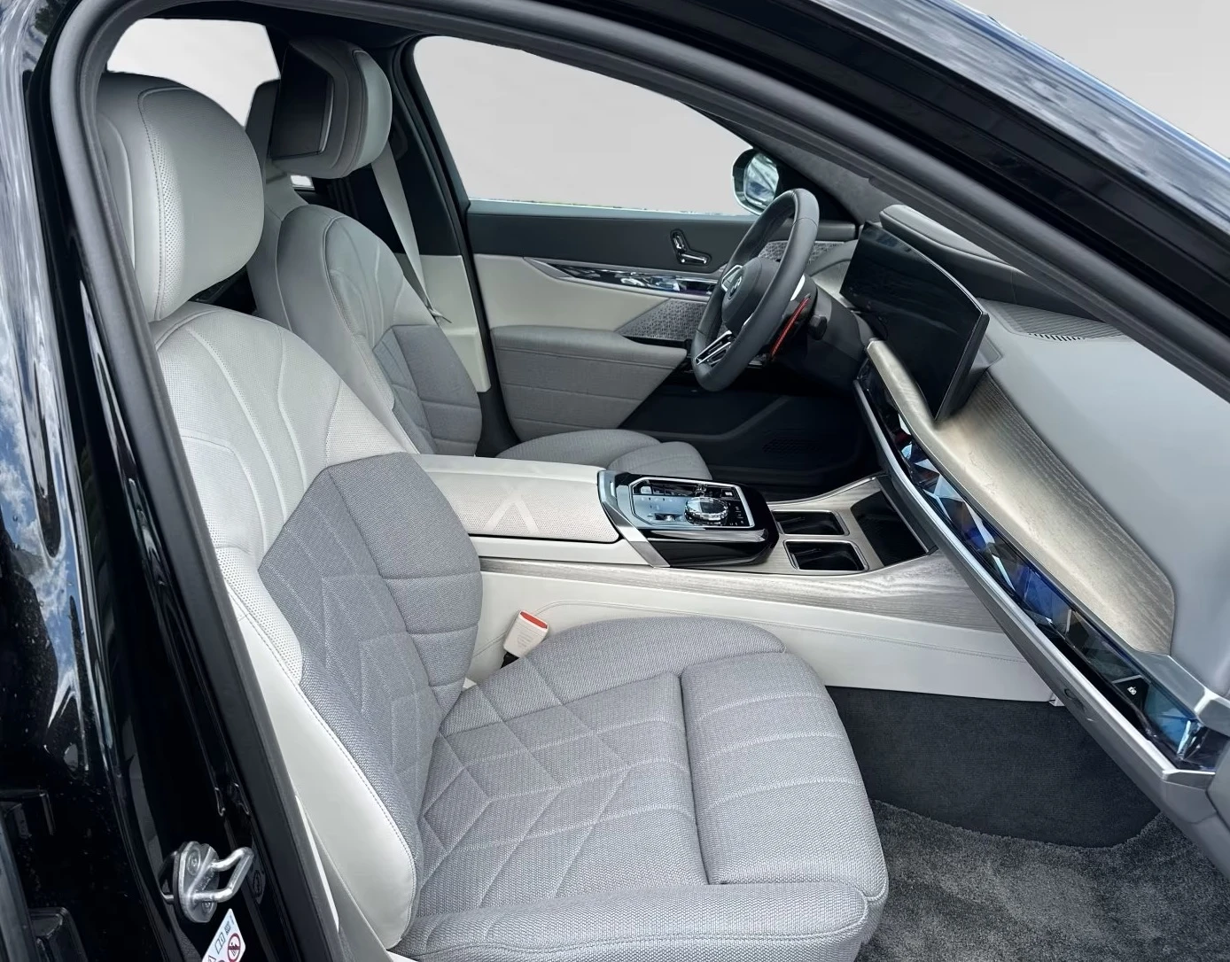 BMW 760 e xDrive Plug-in Hybrid ������ 1.0- 1.5�. �� 100�� | Mobile.bg � ����������� 6