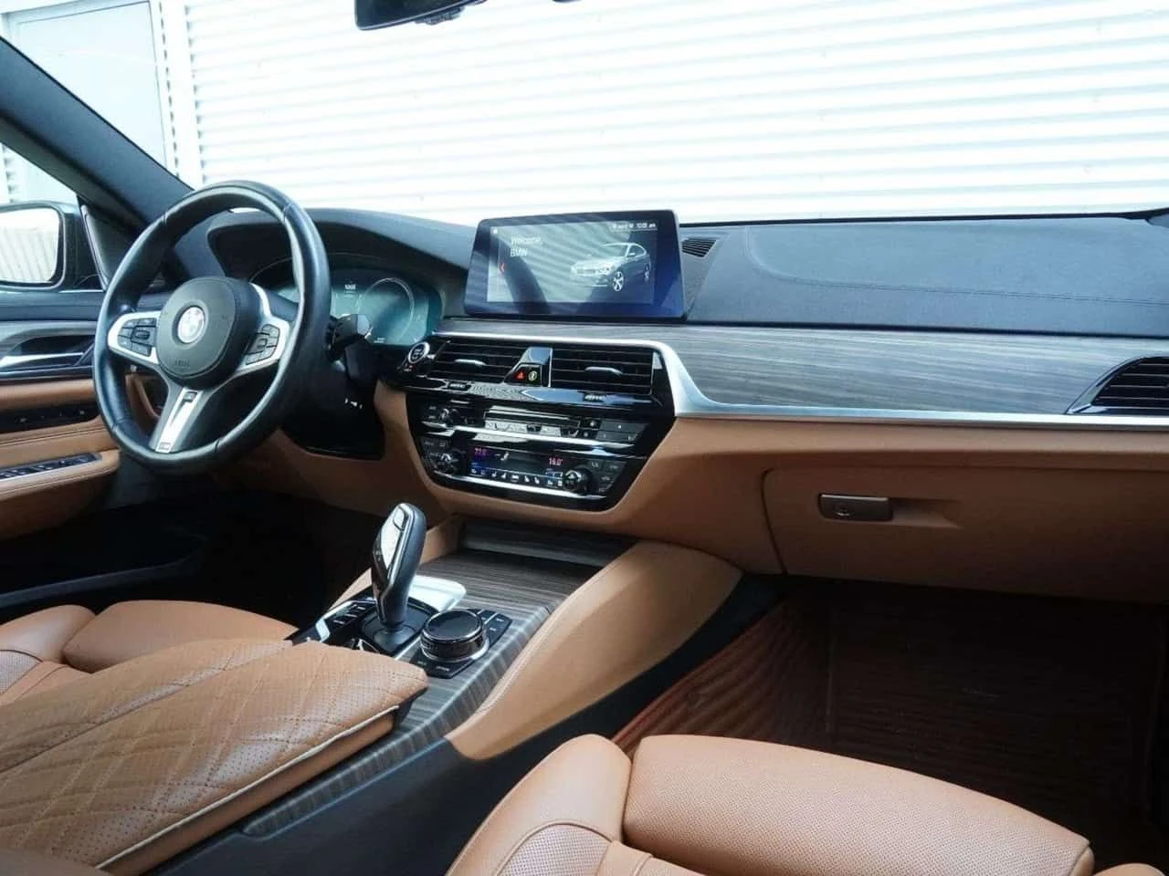 BMW 640 GT * Фиксирана цена до България * CARFAX * , снимка 14 - Автомобили и джипове - 55570011