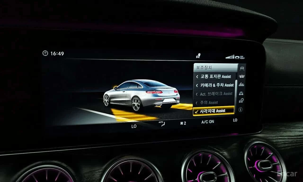 Mercedes-Benz E 220 | ПОДГРЕВ | ПАНОРАМА | HUD | , снимка 15 - Автомобили и джипове - 55622571