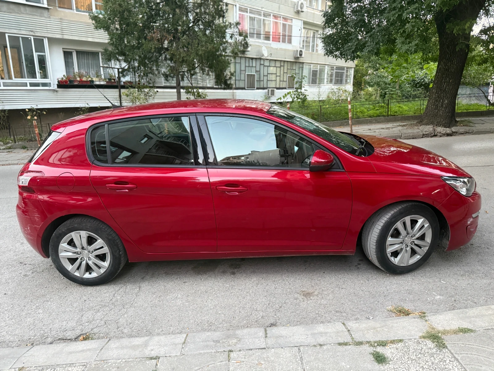 Peugeot 308 308 1.6 BlueHDi 120 к.с. S&S BVM6 Allure