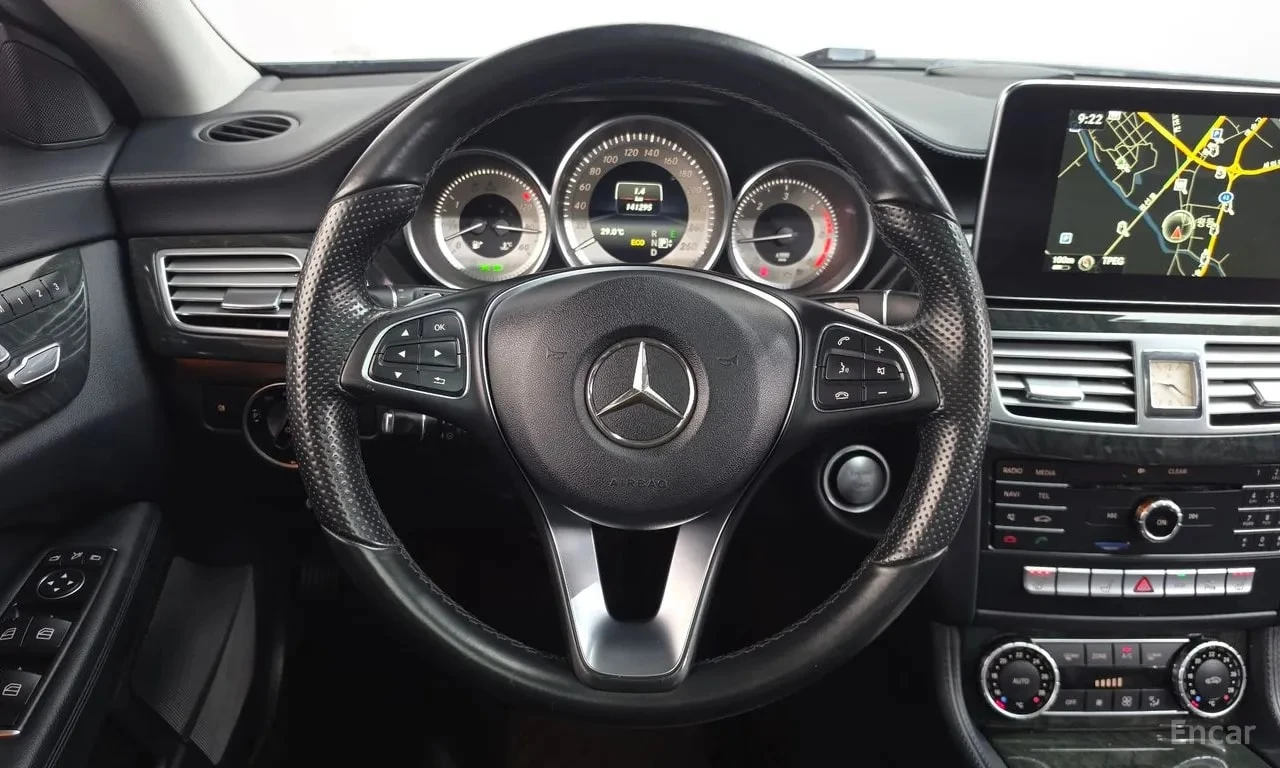 Mercedes-Benz CLS bluetec 4MATIC Shooting Brake, снимка 14 - Автомобили и джипове - 55900306