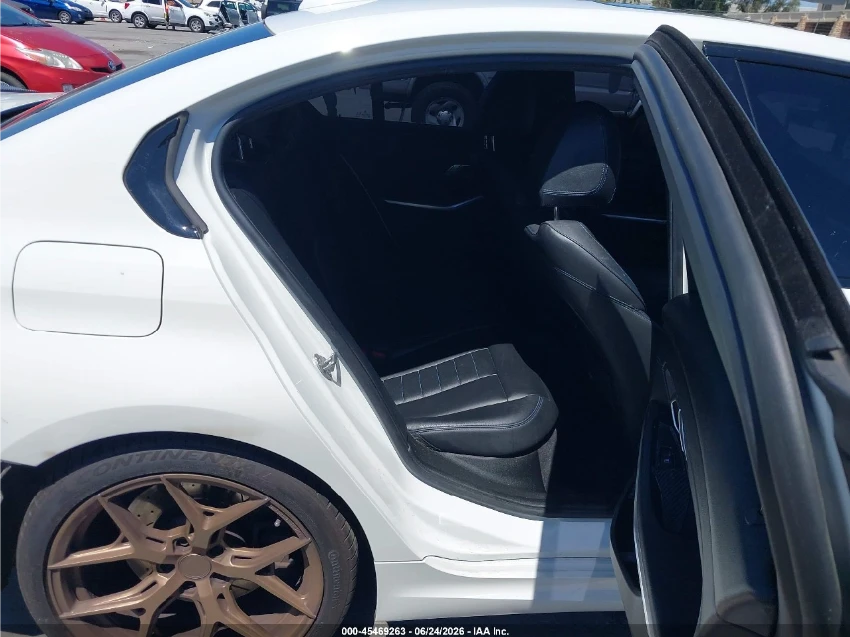 BMW 340 i - HARMAN - ������� - �������� - ���� ���� | Mobile.bg � ����������� 9