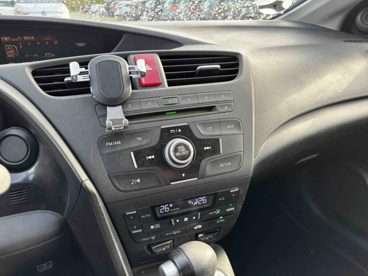 Honda Civic Sport 1.8 Бензин, снимка 9 - Автомобили и джипове - 56251808