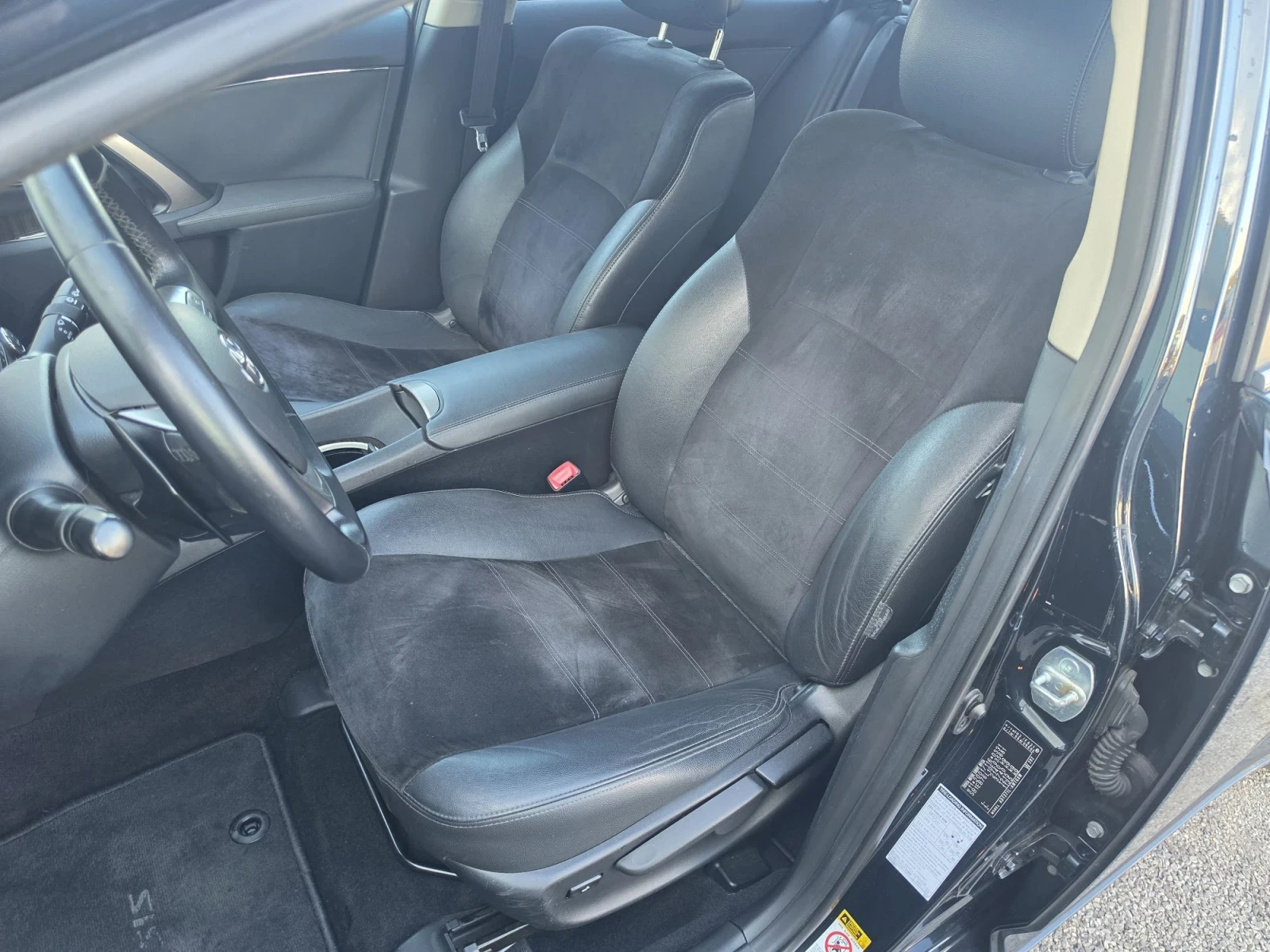 Toyota Avensis 2.2D Full Keyless Navi Xenon  | Mobile.bg � ����������� 10
