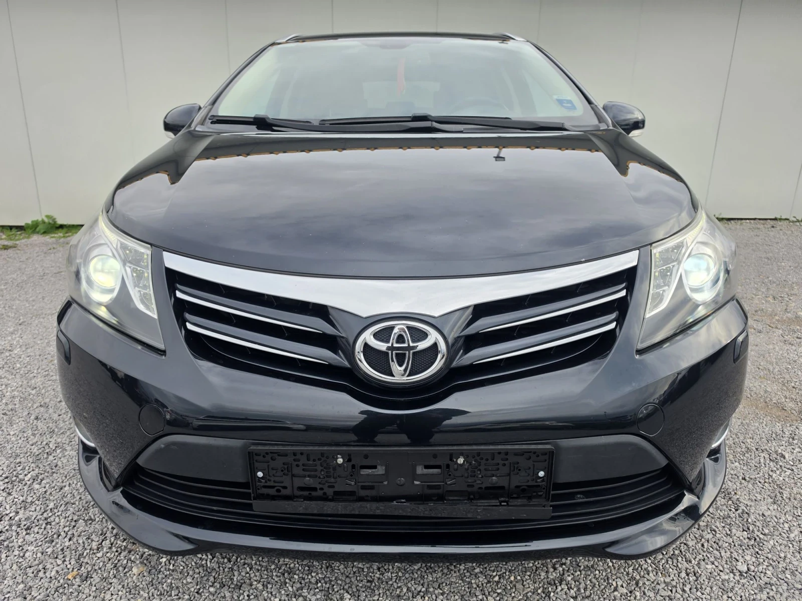 Toyota Avensis 2.2D Full Keyless Navi Xenon  | Mobile.bg � ����������� 5