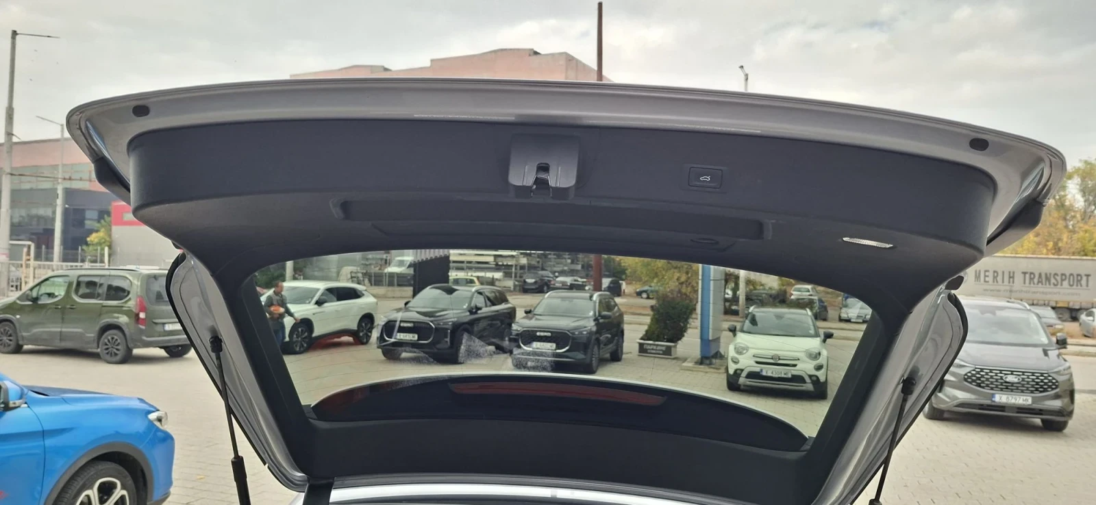 Audi A4 2.0, снимка 8 - Автомобили и джипове - 56611064