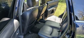 Mitsubishi Outlander 2.4i / 4* 4 / Ръчни скорости / 7м., снимка 15